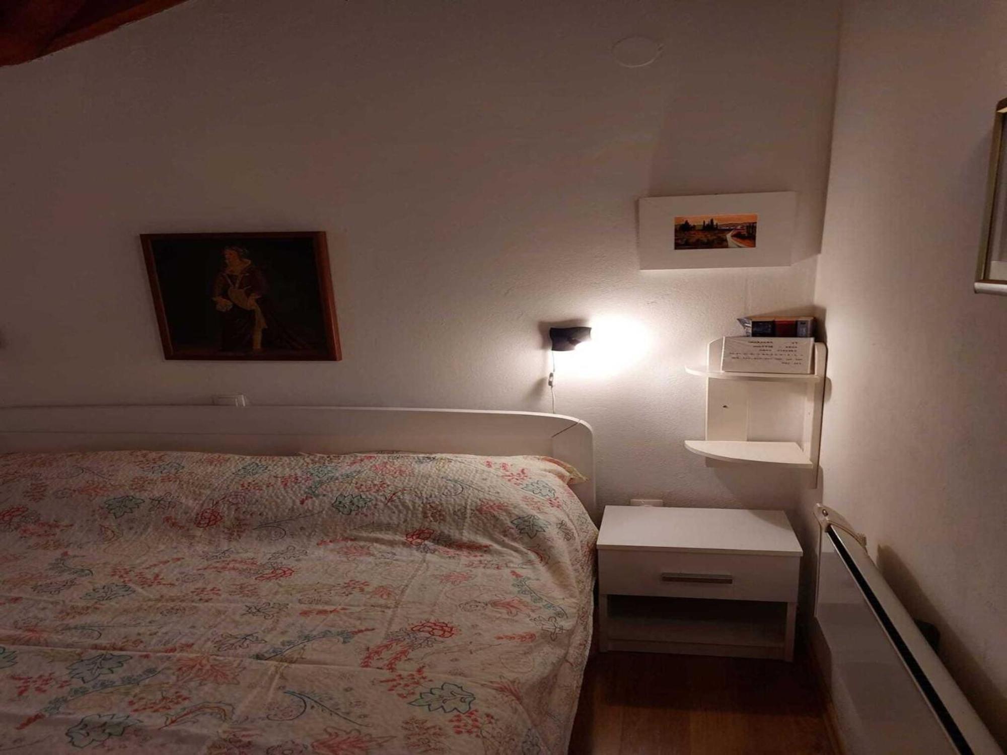 Holiday Home Kamenice - One Bedroom Holiday Home With Terrace Gruda Buitenkant foto